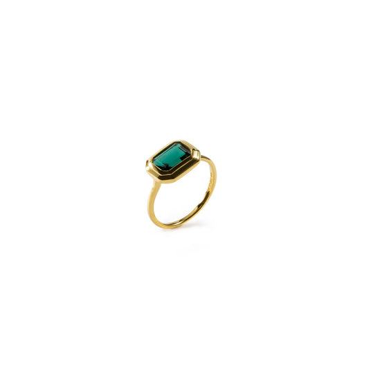 Emerald Muse Ring – 18K Gold Plated