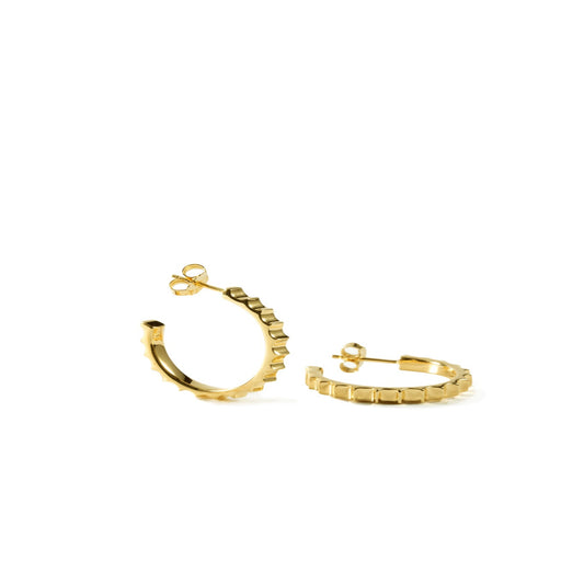 Crest Wave Hoops – 18k Gold Plated