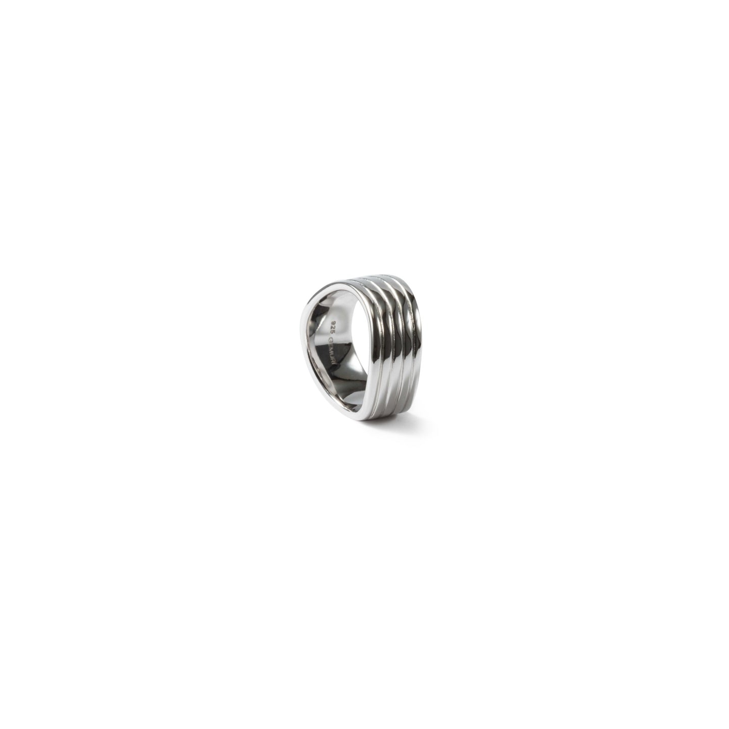 Sculpted Wave Band – 18K White Gold Plated